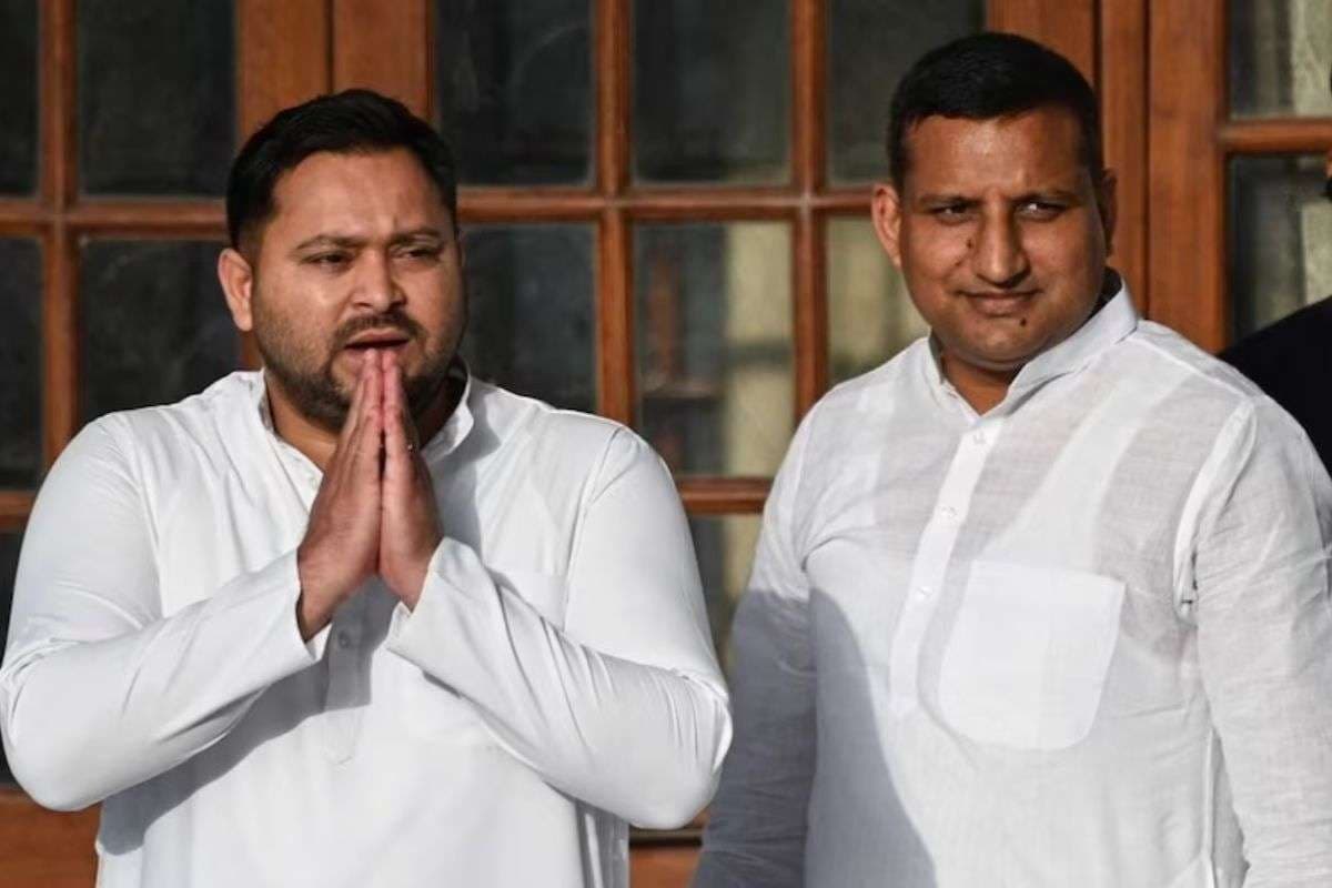 Bihar Election 2025: लगातार विवादों में घिर रहे तेजस्वी के “चाणक्य”, परिवार के बाद पार्टी नेताओं के निशाने पर संजय