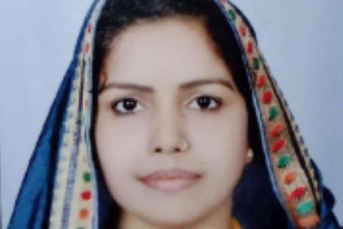 पूनम कुंवर, रोहतास