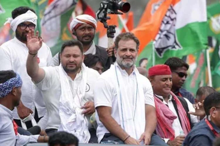 Bihar Chunav 2025: बिहार में तेजस्वी संग राहुल की बड़ी रैली से पहले ही कांग्रेस सांसद का पोस्ट वायरल, ऐसा क्या लिखा?