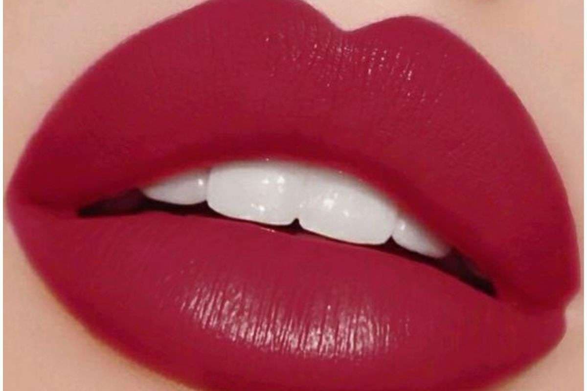 Trending Lipstick Shades 2025