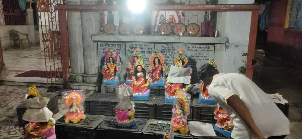 लक्खी पूजा को लेकर बाजाराें में बढ़ी रौनक