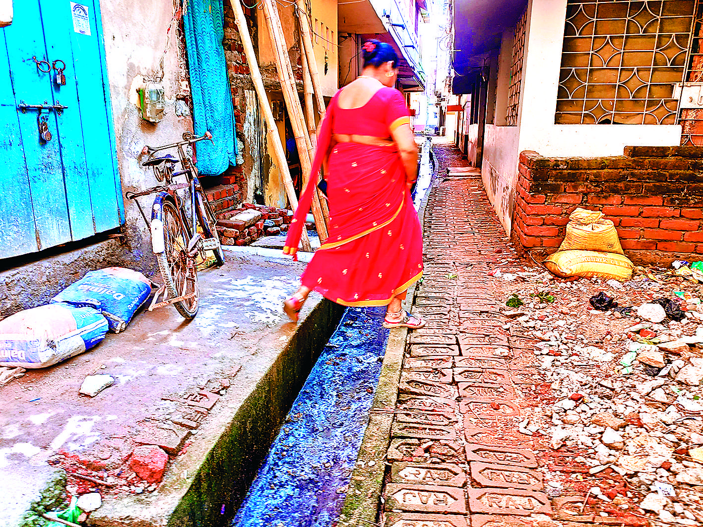Jehanabad News : नाली-गली का आधा काम कर महीनों से छोड़ा