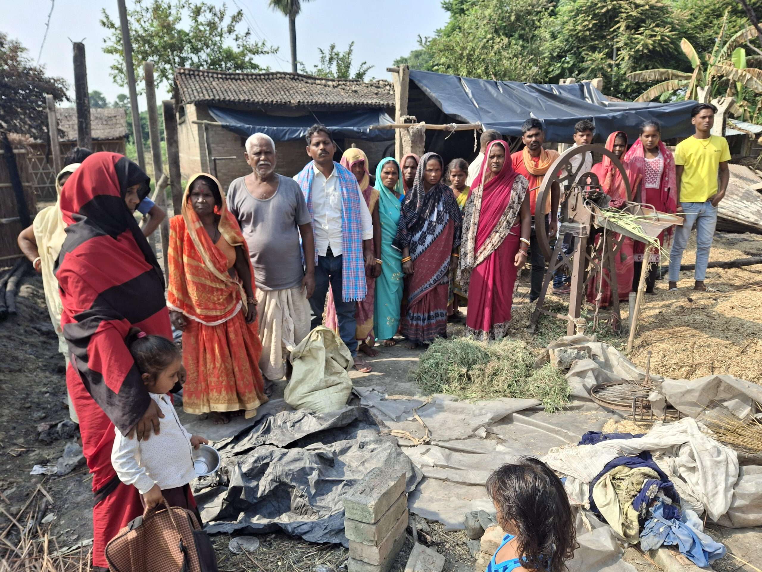Samastipur News:घटना के 48 घंटे बाद भी नहीं मिली अग्निपीड़ितों को राहत
