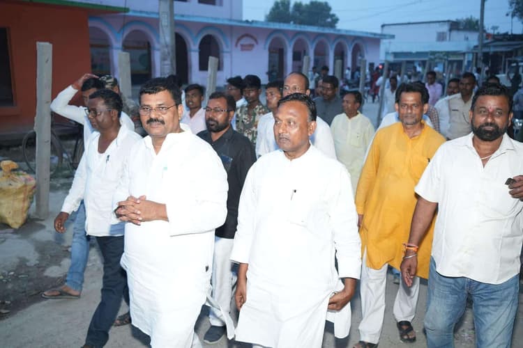 hajipur news. महनार की सेवा व जनता का विश्वास ही मेरी पहचान : उमेश कुशवाहा