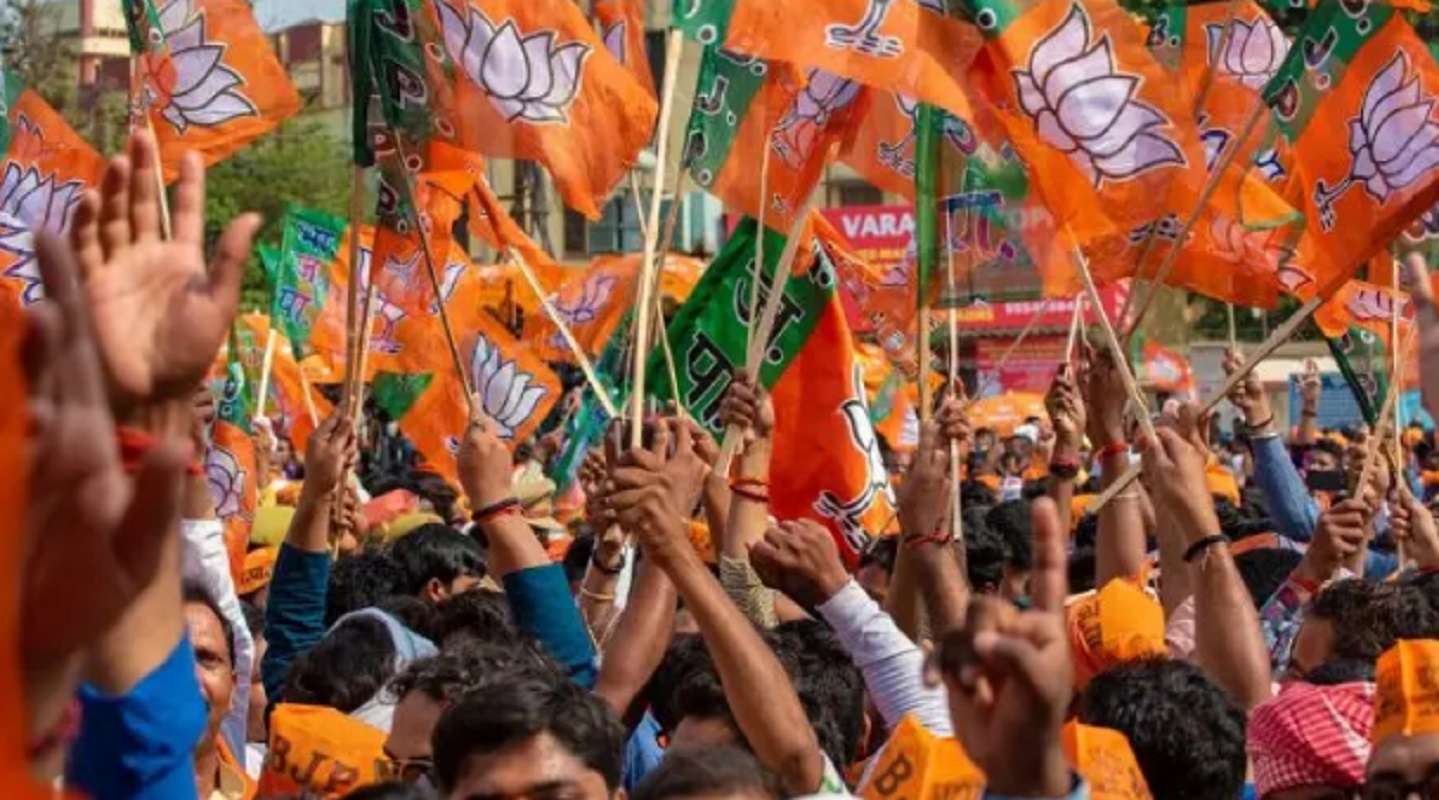 Bihar Election 2025: 12 मुख्यमंत्री, 150 वकील और 8 हेलीकॉप्टर, नामांकन के लिए भाजपा का मेगा प्लान