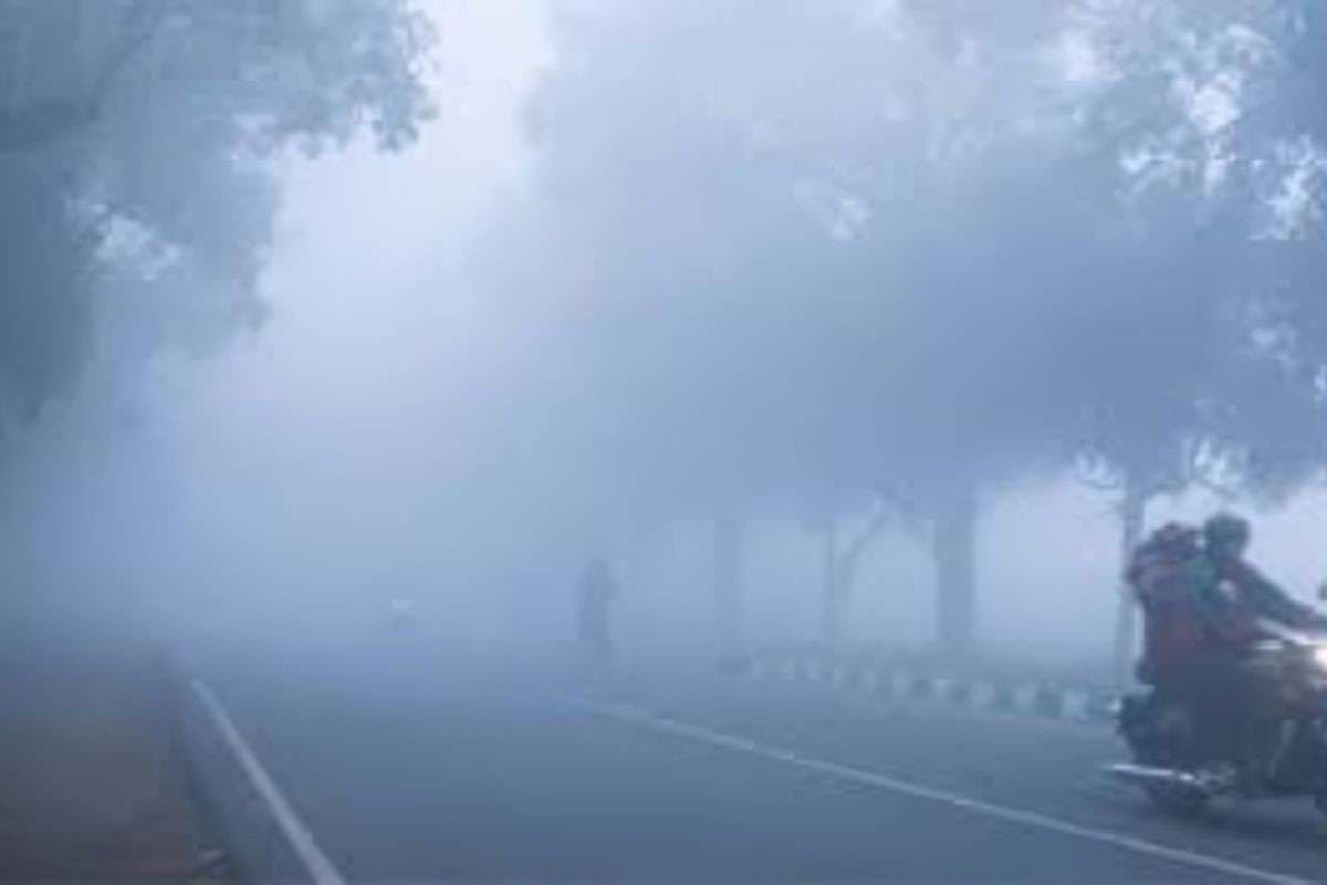 Aaj Bihar Ka Mausam:बिहार में सर्दी की समय से पहले दस्तक,पटना का पारा फिसला,15 जिलों में बढ़ेगी ठिठुरन