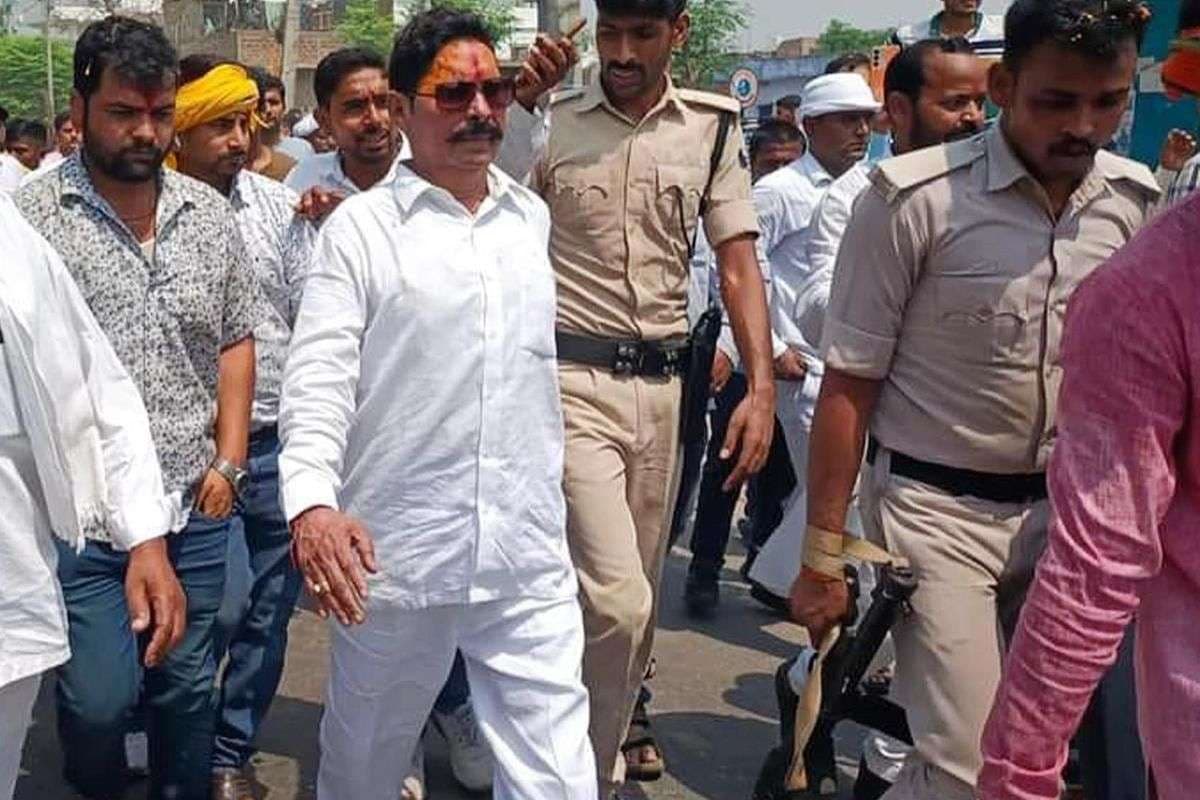 Bihar Chunav 2025: अनंत सिंह अब जेल से लड़ेंगे चुनाव, पत्नी संभालेंगी प्रचार का मोर्चा