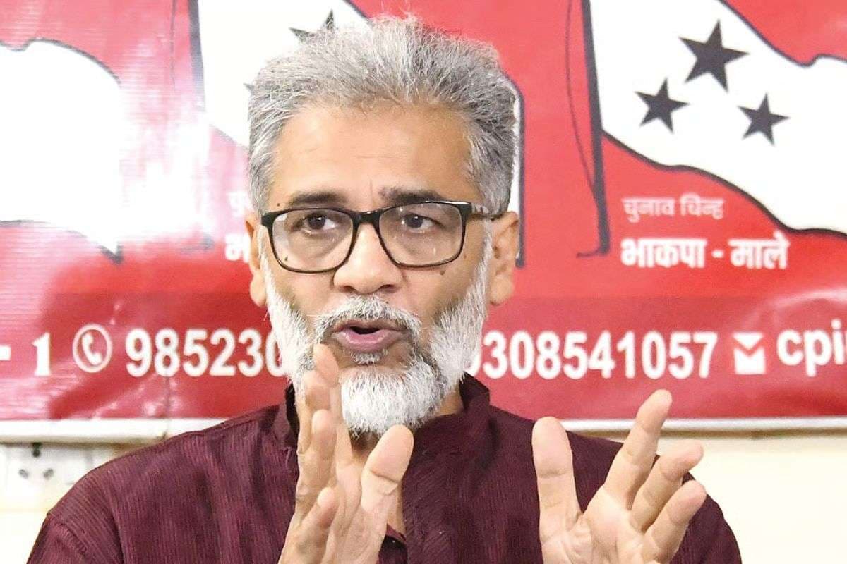 बिहार में वोटिंग से पहले बूथ सेलेक्शन को लेकर विवाद, चुनाव आयोग पर इस पार्टी ने लगाया गंभीर आरोप