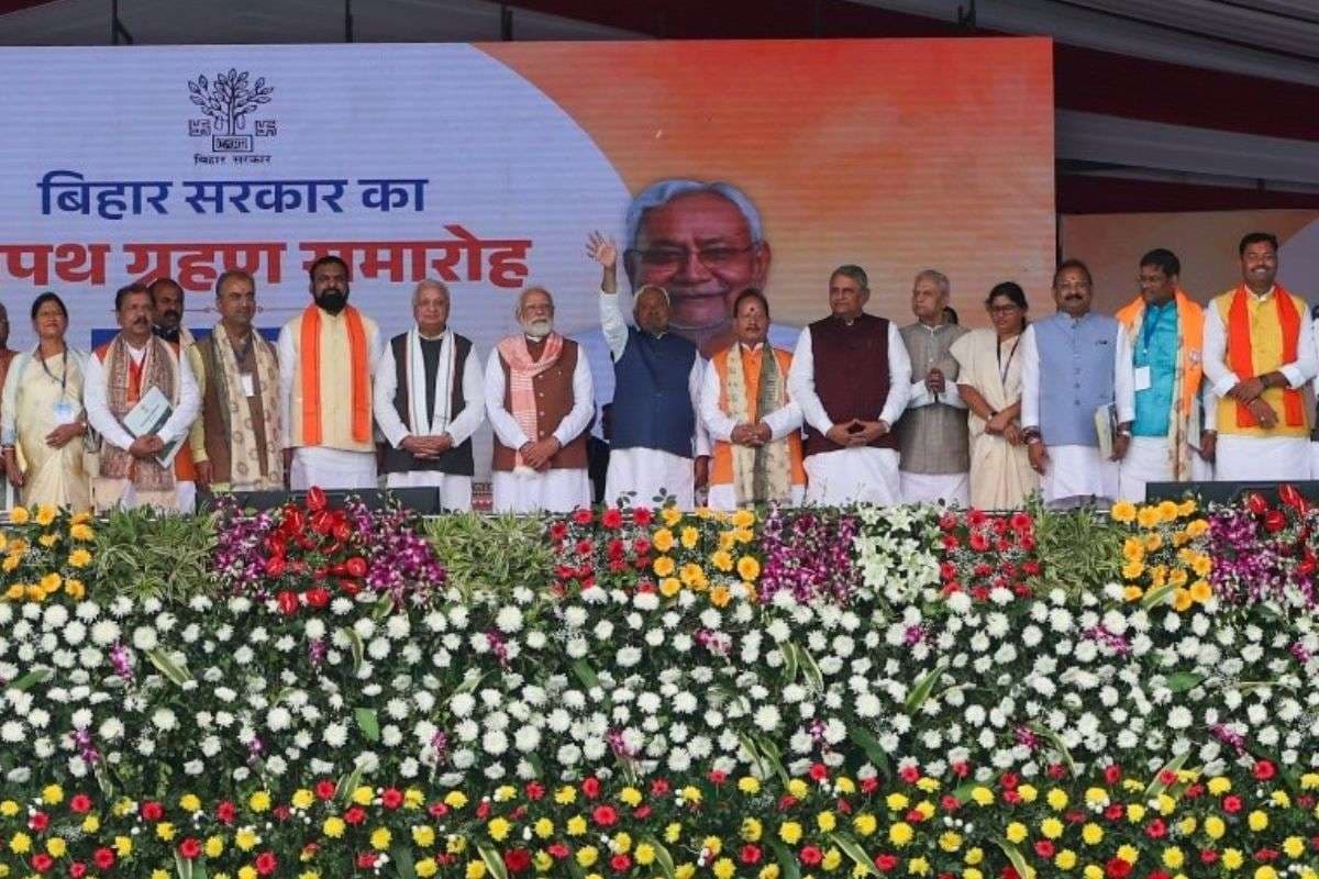 CM Nitish Kumar With Ministers