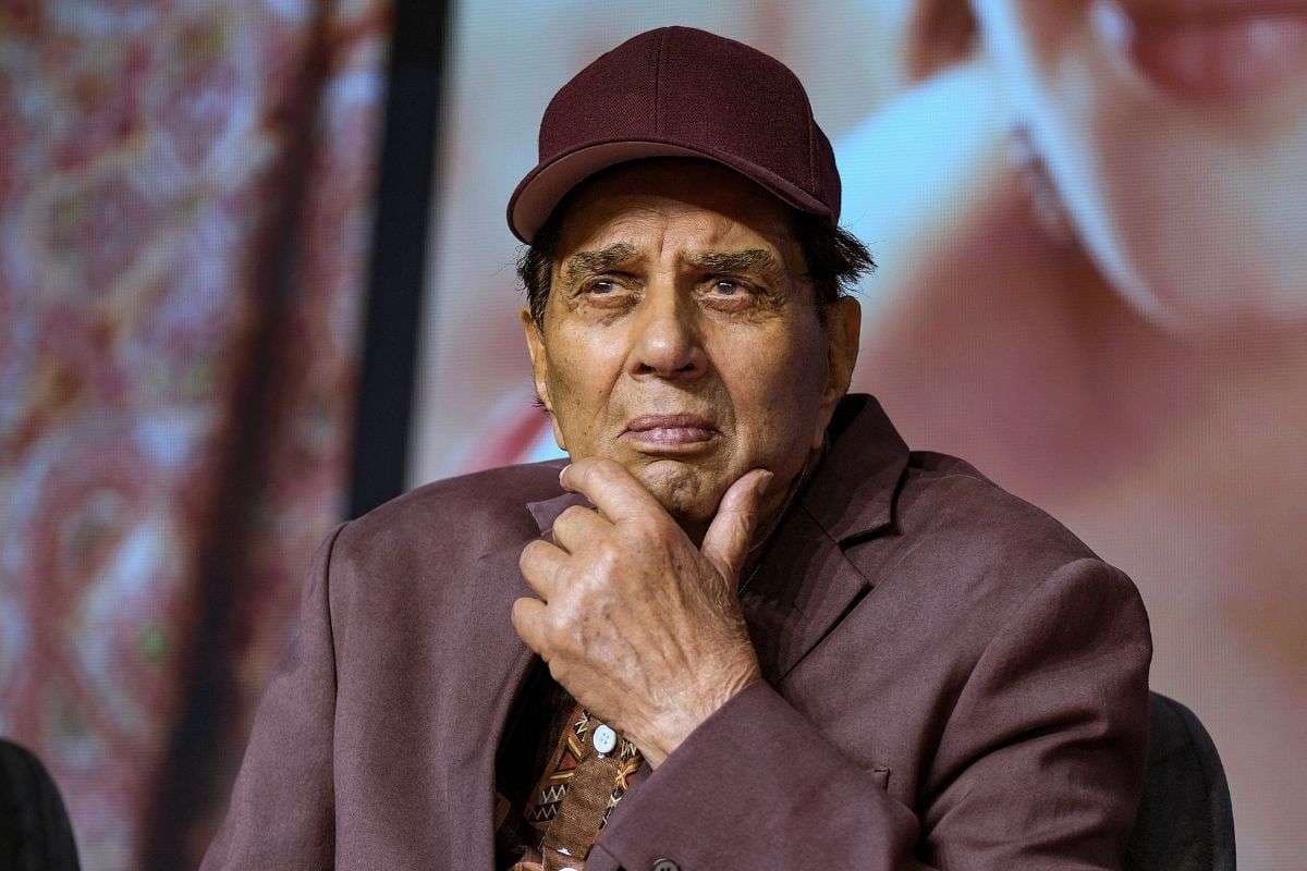 जब धर्मेंद्र ने कहा था, अभिनेता को हमेशा अभिनेता ही रहना चाहिए, हेमा को राजनीति में जाने से भी रोका था