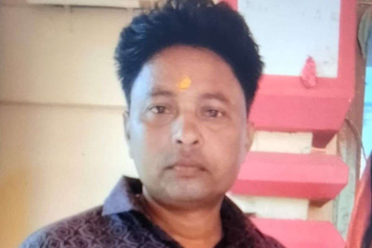 पूर्वी सिंहभूम में ससुराल जा रहे युवक को ट्रक ने रौंदा, मौके पर हुई मौत, ग्रामीणों ने जाम की सड़क