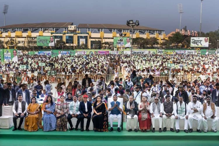 नियुक्ति पत्र बांटने के बाद CM हेमंत ने विपक्ष पर साधा निशाना, बोले-झारखंड विरोधियों का दिमाग सुन्न हो जाएगा