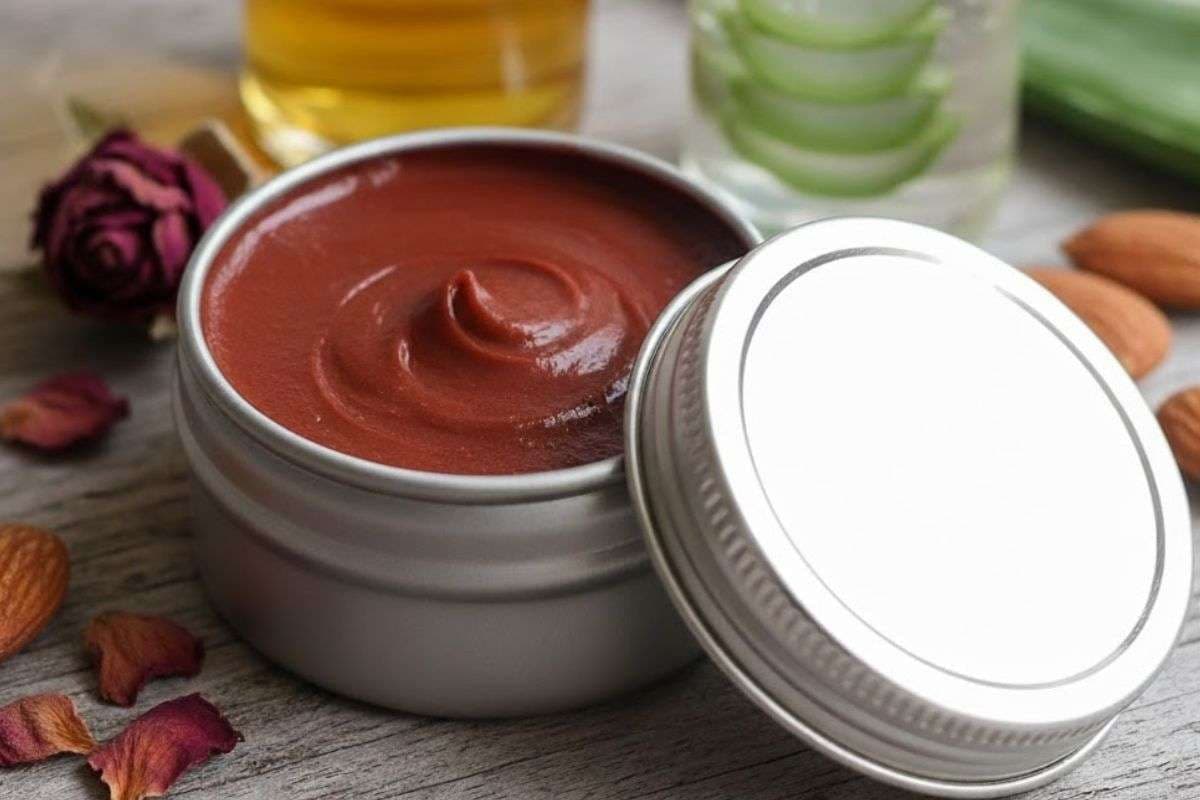 Homemade Cheek Tint: बिना किसी महंगे ब्यूटी प्रोडक्ट लगाए भी पाएं मेकअप वाला ग्लो, कम खर्चे में घर पर तैयार करें होममेड चीक टिंट 