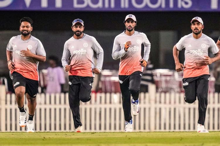 IND vs SA 1st ODI: क्या पहले वनडे में ऋषभ पंत को मिलेगी जगह? जानें कैसी हो सकती है भारत की संभावित इलेवन