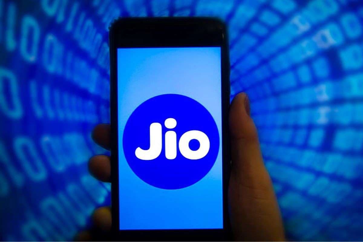 दिल खुश कर देगा Jio का बजट प्लान, डेली 2GB डेटा के साथ मिलेगा 20GB एक्स्ट्रा, साथ में 72 दिन की वैलिडिटी भी
