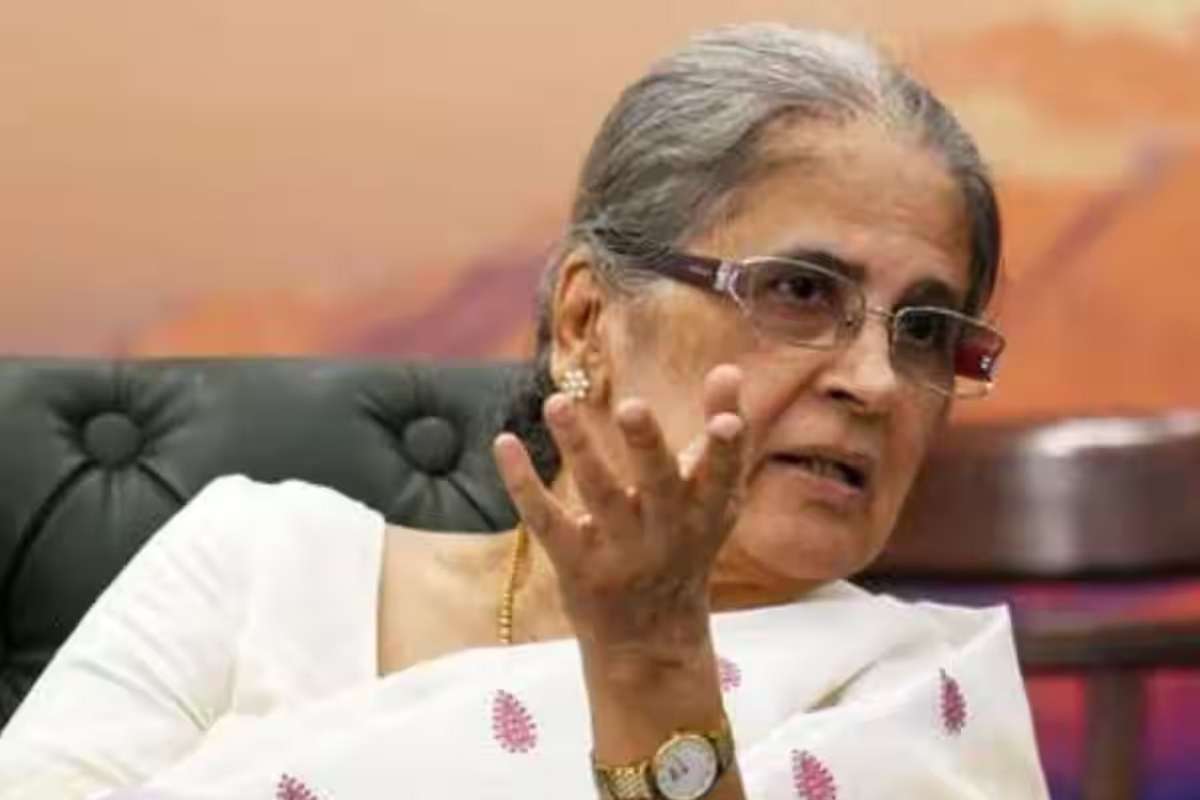 8th Pay Commission: सरकारी कर्मचारियों की सिर्फ सैलरी में ही नहीं होगी बढ़ोतरी, मिलेंगे कई और फायदे! जानें क्या?