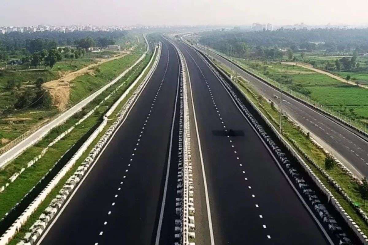 3975 करोड़ की लागत से खगड़िया-पूर्णिया सड़क अब बनेगी 4 लेन, केंद्र सरकार का बड़ा फैसला