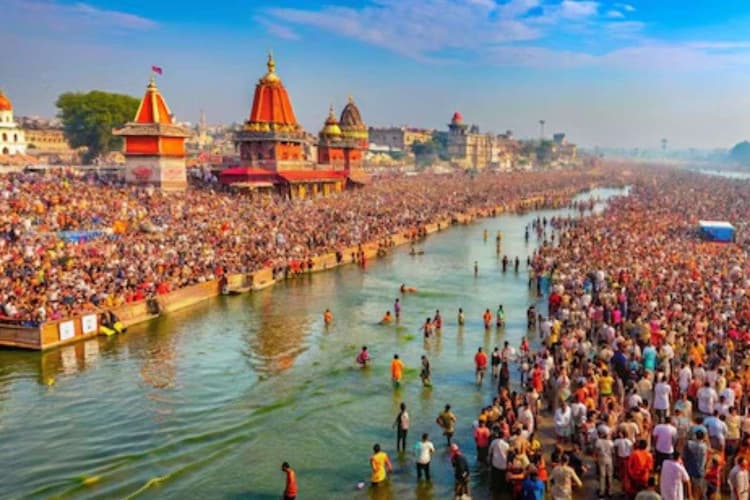 Kumbh Mela: कुंभ, अर्ध कुंभ, पूर्ण कुंभ और महा कुंभ में क्या है अंतर,इस साल लगेगा अगला महाकुंभ