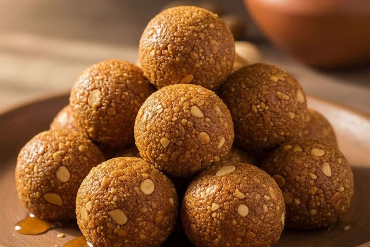 Moongfali Gud Ka Laddu Recipe