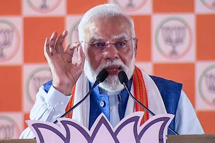 पीएम मोदी का तेजस्वी पर अब तक का सबसे बड़ा हमला, बोले- पिता का नाम छिपाने में क्यों आ रही शर्म