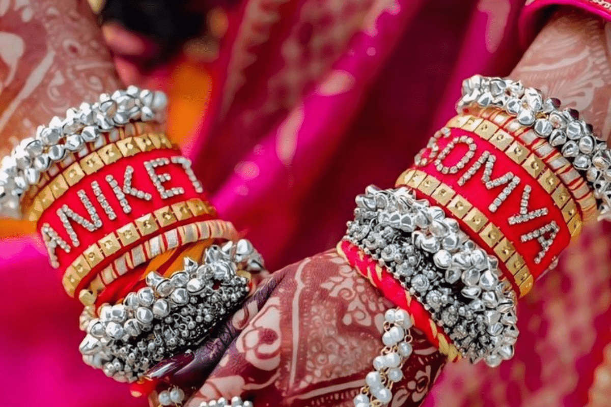 Personalized Bridal Bangles Design