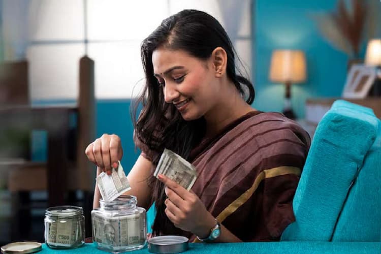 SIP Investment: एसआईपी से फ्रीलांसर और गिग वर्कर भी कर सकते हैं मोटी कमाई, एक्सपर्ट से जानें फंड का फंडा