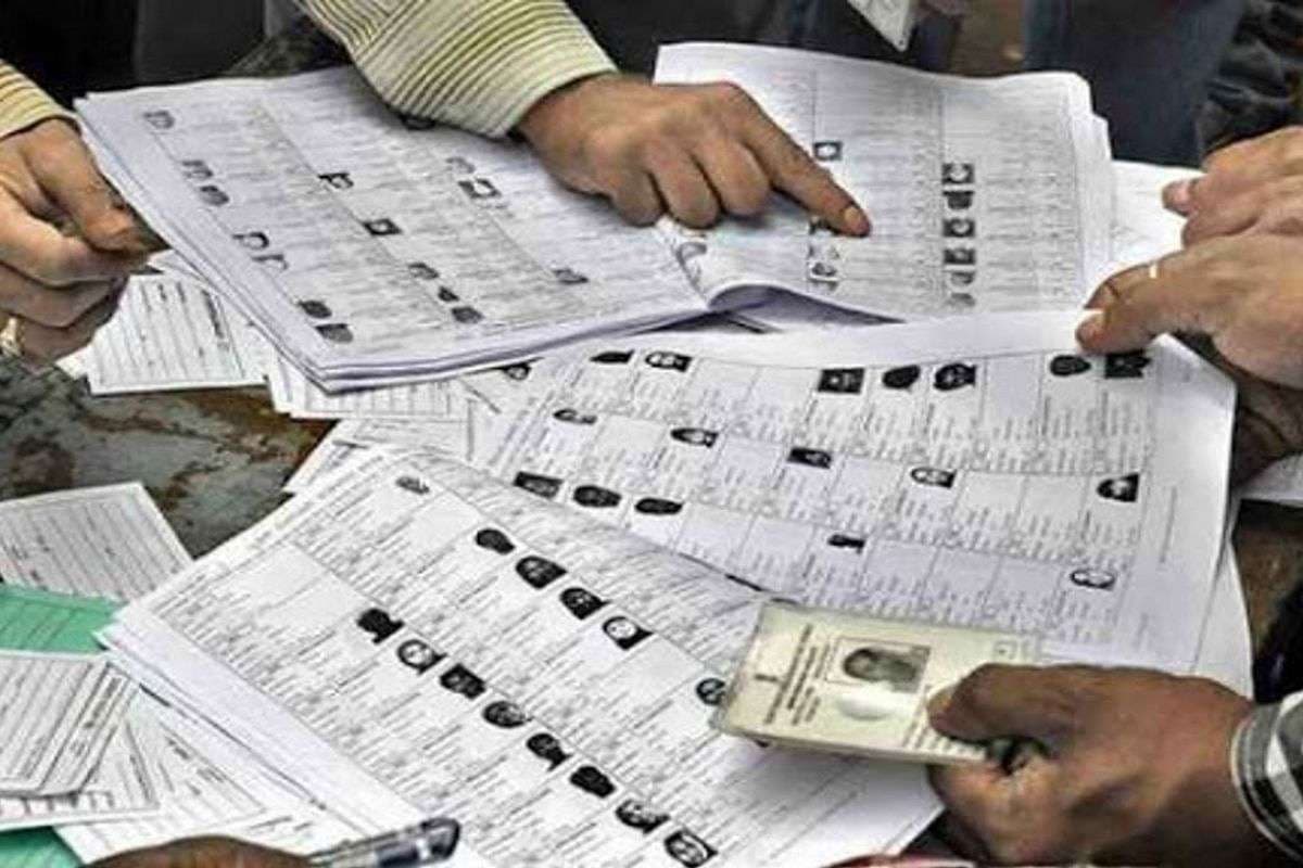 तैयार हो जाइये! झारखंड में भी चल रही है SIR की तैयारी, अभी से संभाल कर रखें ये दस्तावेज