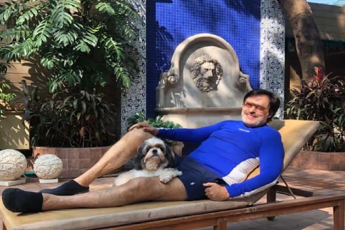 Sanjay Khan Net Worth