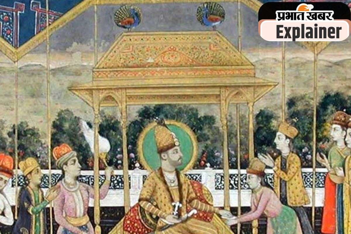 Takht-e-Taus-of-mughals