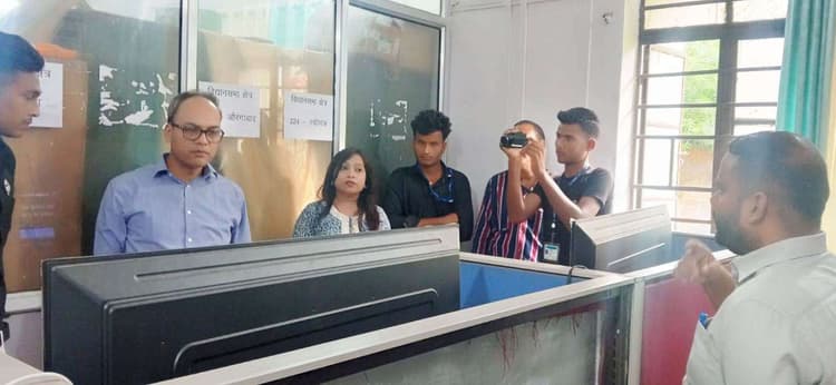 प्रत्याशियों के चुनावी खर्चे पर प्रशासन की कड़ी नजर