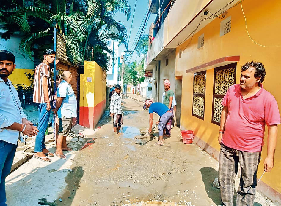 Begusarai News : लोहियानगर में नाले पर बनी सड़क से बढ़ी परेशानी