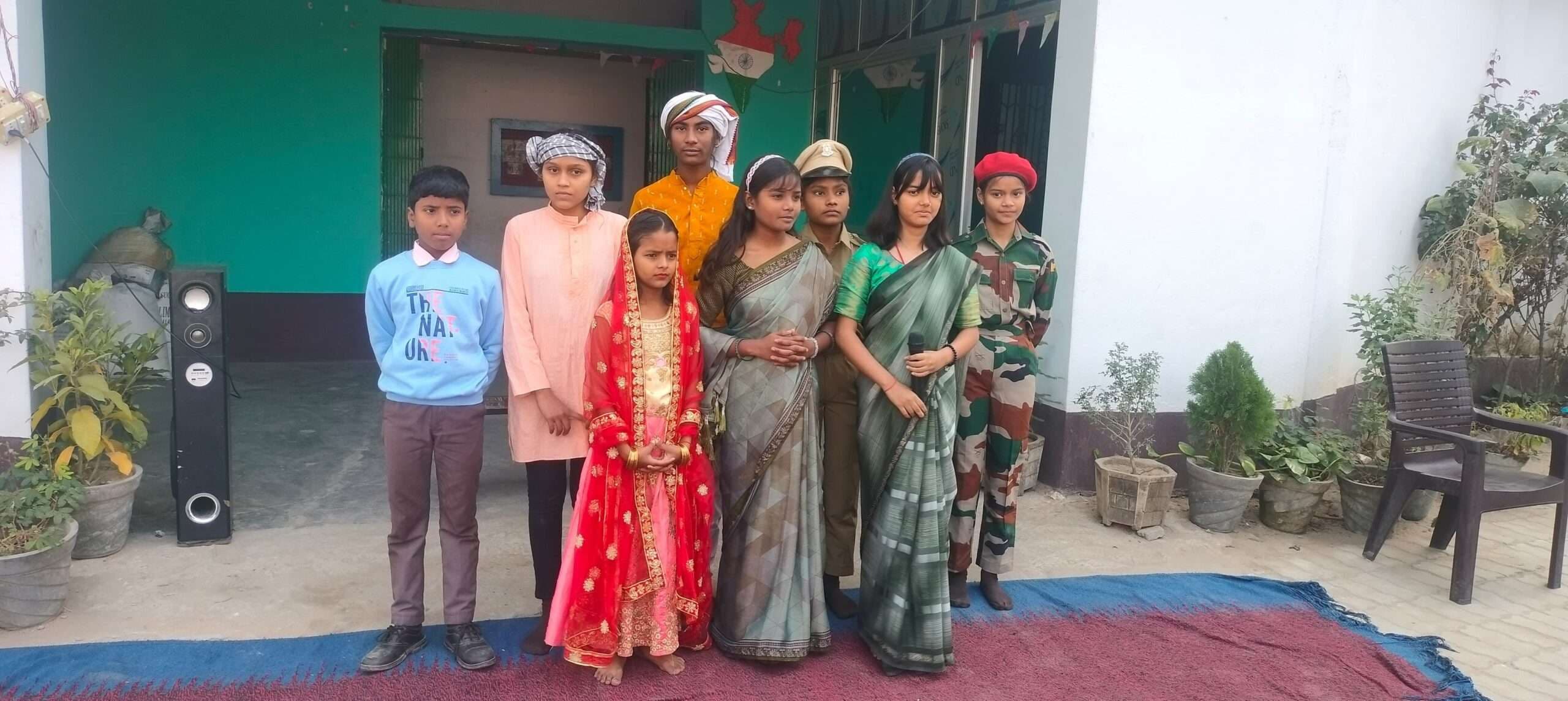 छात्राओं ने बाल विवाह पर जागरूकता नाटक किया