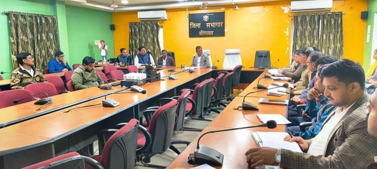 बकायेदारों को चिह्नित कर कार्रवाई का निर्देश