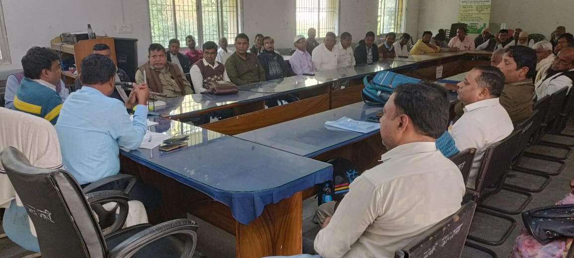गुरुगोष्ठी में छात्र-छात्राओं का अपार आइडी बनाने पर जोर