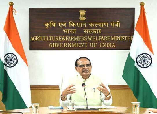 Agriculture: किसानों को प्रधानमंत्री फसल बीमा योजना के तहत मामूली रकम मिलने पर केंद्र सख्त