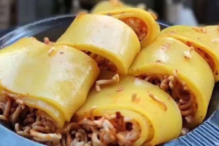 Leftover Kadhi Laphing Recipe: बची हुई कढ़ी से बनाएं स्वादिष्ट तिब्बती लाफिंग, चखते ही सब होंगे हैरान