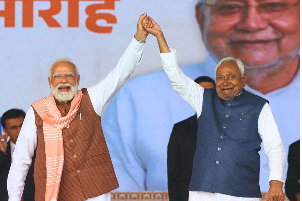 nitish kumar with modi pic| bihar mantrimandal list