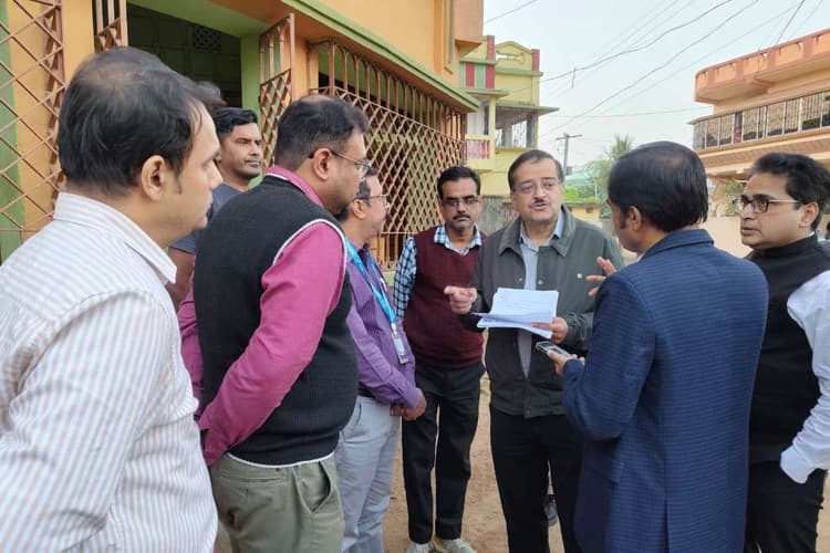 SIR Process : BLO के आने पर यदि मतदाता घर पर नहीं मिला तो क्या होगा? जानें इसका जवाब