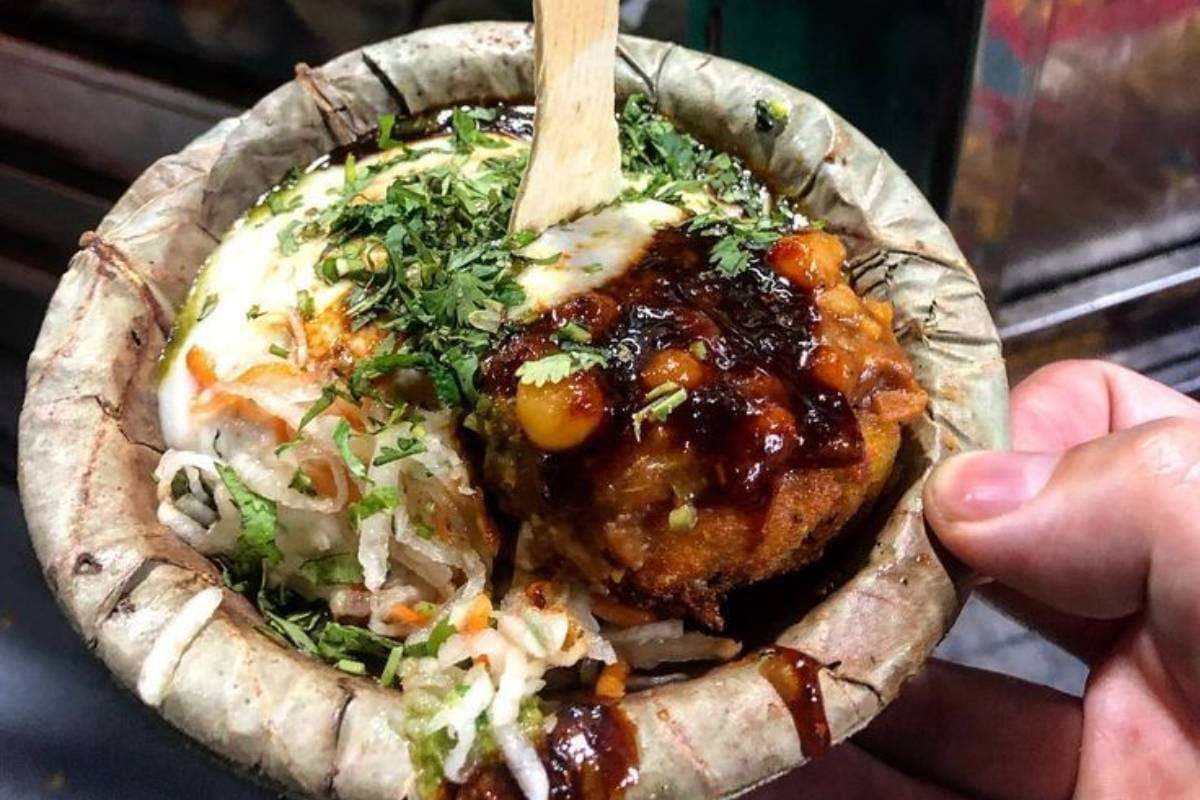 Matar Chaat Recipe: शाम को लगी है ज़ोरों की भूख? बनाएं चटपटी मटर की चाट