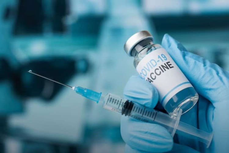 अमेरिका में COVID वैक्सीन से शिशुओं की हुई मौत? FDA ने शुरू की जांच, ट्रंप कैंप के एंटी-वैक्सीन रुख पर उठे सवाल