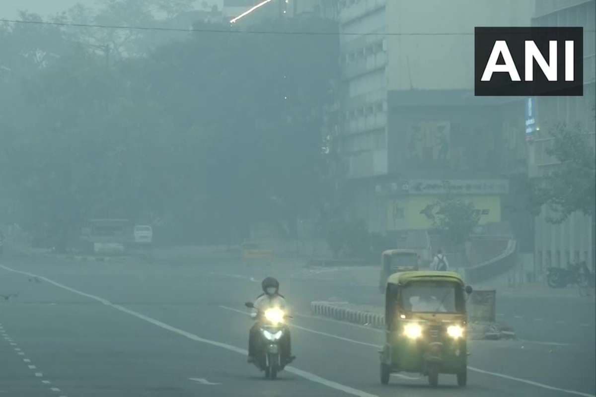 Delhi Air Pollution: दिल्ली की हवा फिर ‘बहुत खराब’ श्रेणी में, AQI 326 के पार