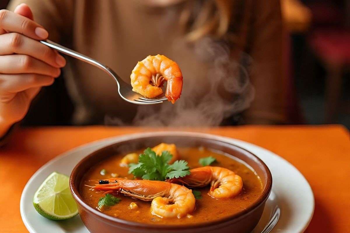 Prawn Curry Recipe: घर पर ऐसे बनाएं झींगे की टेस्टी करी, खाने का स्वाद हो जाएगा दोगुना