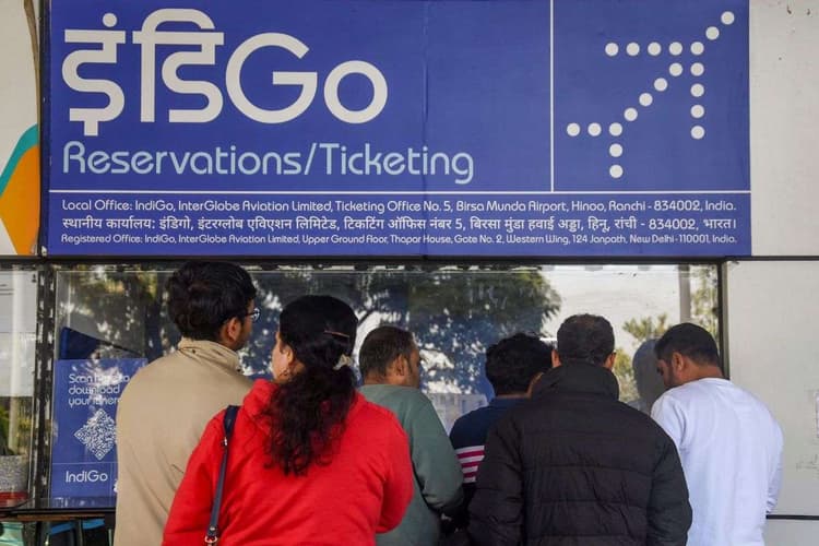 Indigo Flights Issue: इंडिगो की 650 उड़ानें रद्द, 10 दिसंबर तक स्थिति सामान्य होने की उम्मीद