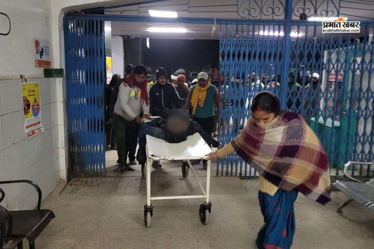 Lakhisarai: दर्दनाक सड़क हादसे में 20 साल के दो युवको की मौत, दो की हालत गंभीर 