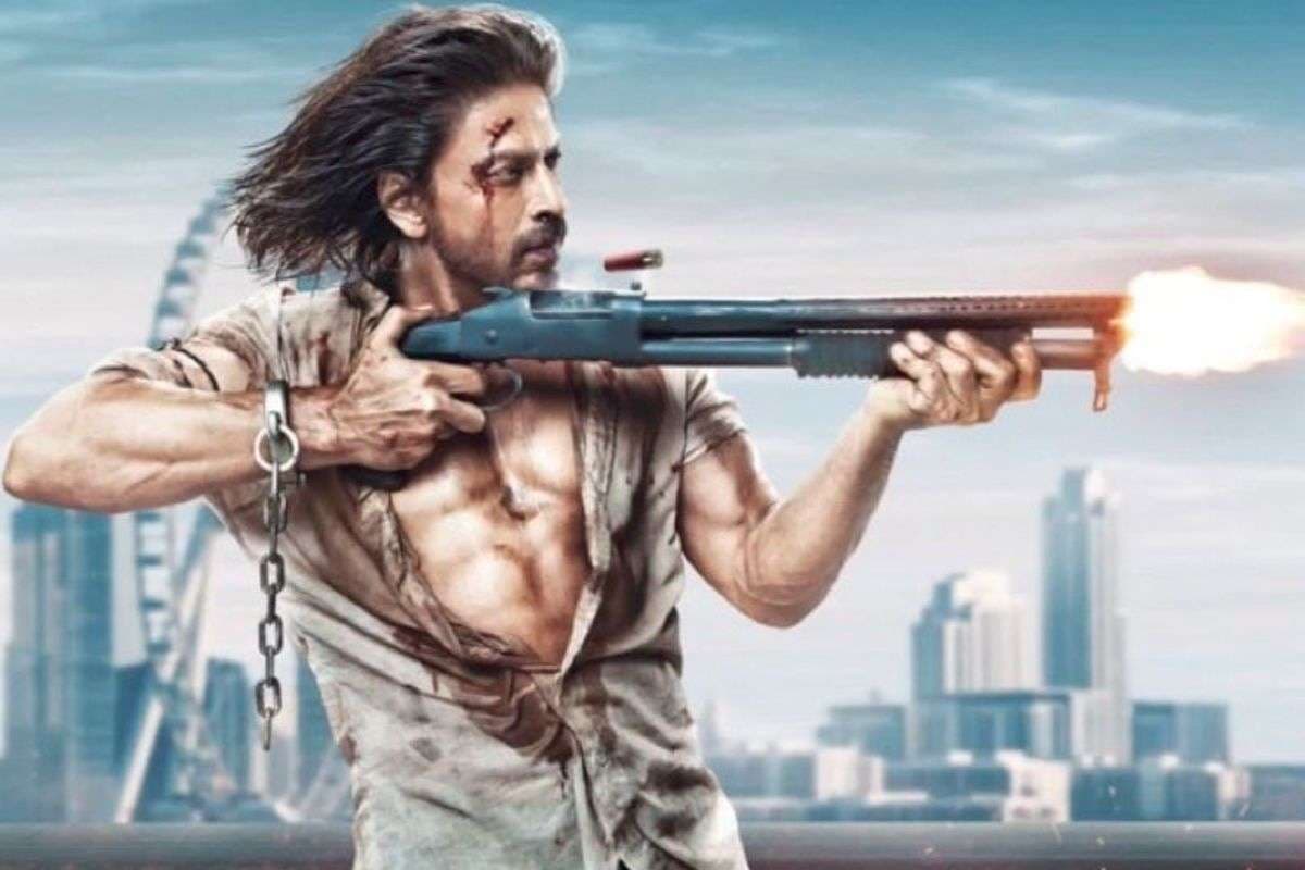Pathaan 2: शाहरुख खान की ब्लॉकबस्टर फिल्म ‘पठान’ के सीक्वल पर लगी मुहर, दुबई इवेंट में SRK बोले- मेरे लिए जिंदगी बदल देने वाले पल हैं