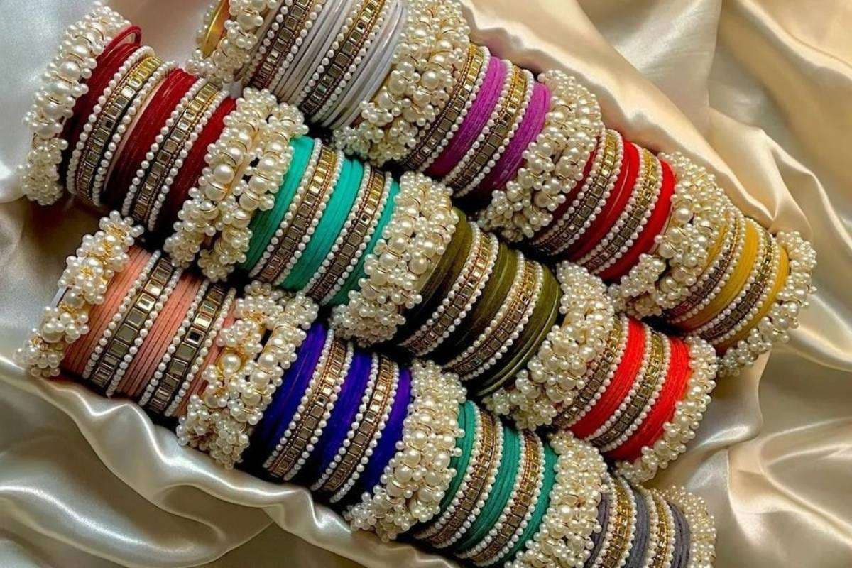 Glass Bangles Design in Pastel Shades