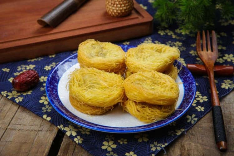 Rajasthani Pheni Sweet: बहुत ही खास है राजस्थान की मिठाई फेनी, इसकी खुशबू ही बना देगी दीवाना