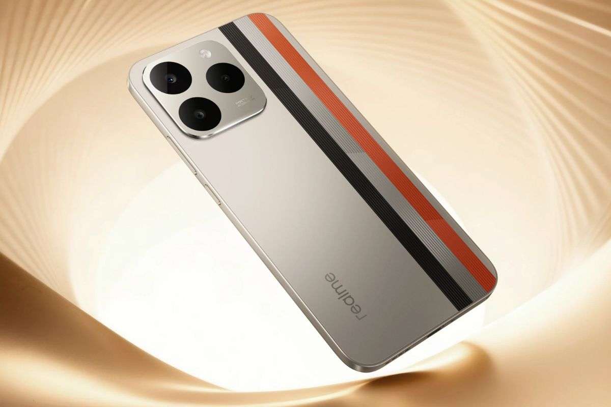 Realme Narzo 90 5G की सेल शुरू, बजट में मिलेगा iPhone 16 Pro वाला स्टाइल और 7000mAh बैटरी