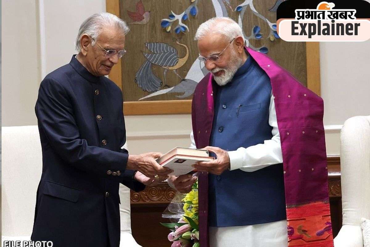 Shivraj-Patil-with-PM-Modi