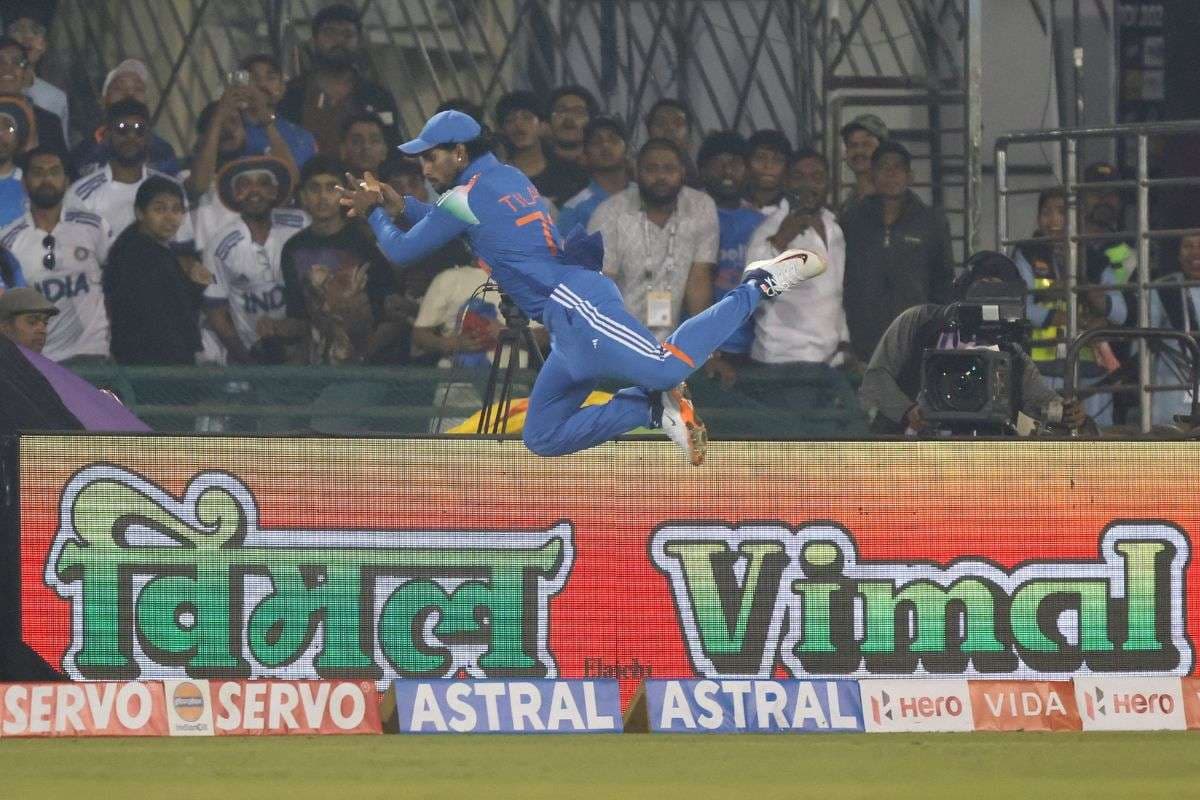 IND vs SA: Tilak Varma saved a six by flying in air